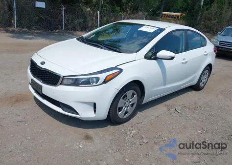 2018 Kia Forte Lx из США, поврежденный, VIN 3KPFK4A79JE282400